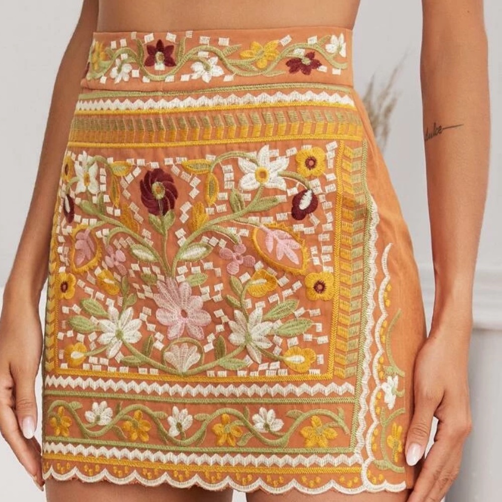CUTEST floral festive suede skirt!!!
